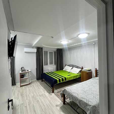 Ахметова 4 Apartment Krasnoye Pole Ngoại thất bức ảnh